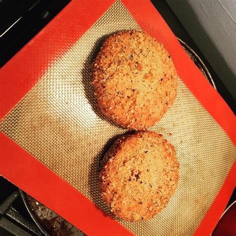 what are fake chicken patties made of
